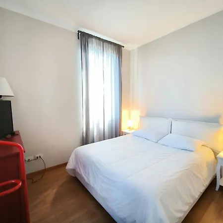 La Casa Gialla *