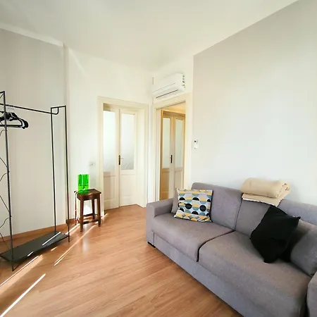 La Casa Gialla Apartment