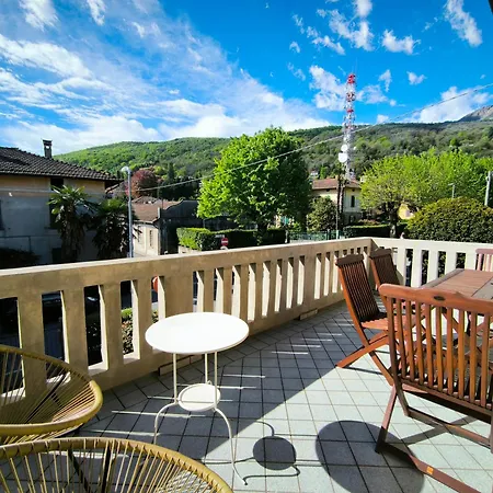 La Casa Gialla *